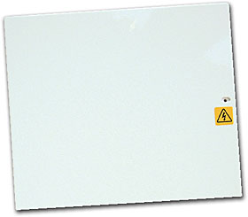 Boxed power supply unit 13,8Vdc / 1,0A with trouble outputs.