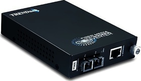 Intelligent 1000Base-T to 1000Base-FX single-mode SC Fiber Converter (20km)