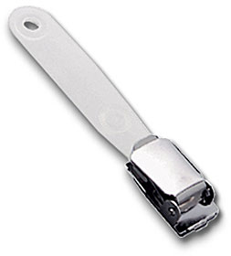 Smooth-face suspender clip with finger lip.