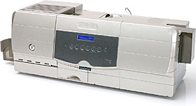 Tiskárna pro potisk plastových karet, oboustranná, s vestavěným laminátorem