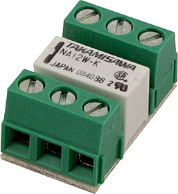 Miniaturní univerzální releový modul s přepínacím kontaktem a malým příkonem