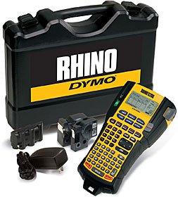 Kufříková sada štítkovače RHINO 5200 s baterií, adapterem a 2-mi páskami